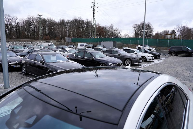 Mercedes-Benz Třídy S S 350d AMG 4Matic/Burm/260PS - fotka 17 z 49