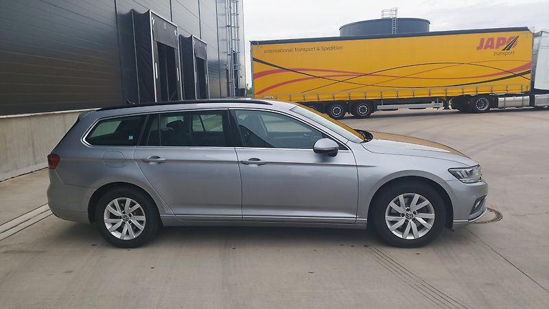 Volkswagen Passat 2.0TDI, DSG,volat-608 081 843 - fotka 2 z 18