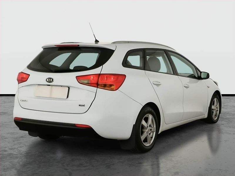 Kia Ceed (2012) 1.4 CRDi, nová STK, udržované - fotka 5 z 13