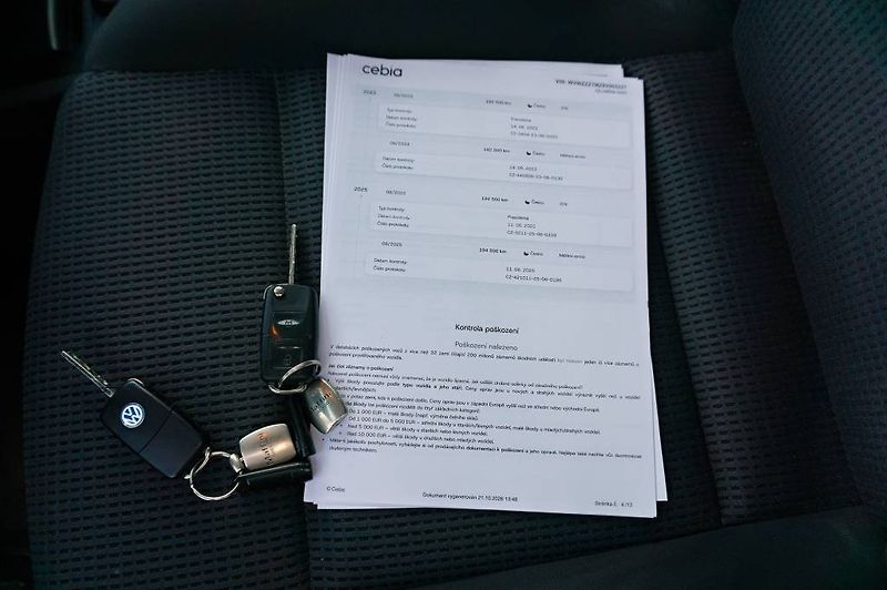 Volkswagen Sharan (2007) 2,0 TDI 103 kW - fotka 33 z 43