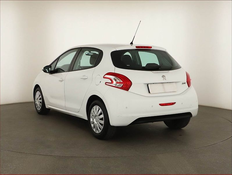Peugeot 208 (2014) 1.2 PureTech, Tempomat - fotka 4 z 12