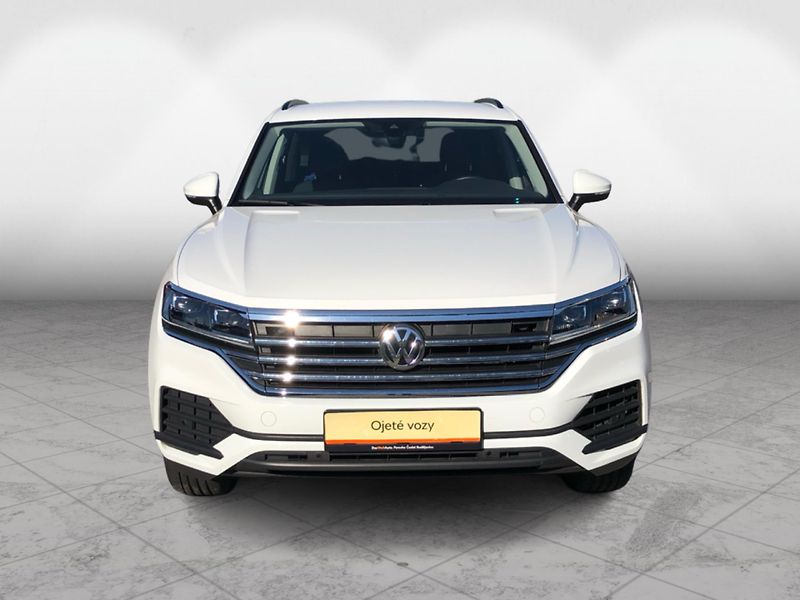 Volkswagen Touareg 3,0 TDI V6 4Motion - fotka 4 z 27