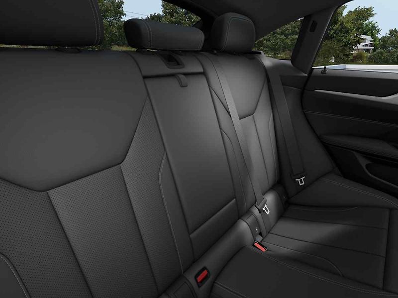 BMW i4 (2026) - fotka 9 z 10
