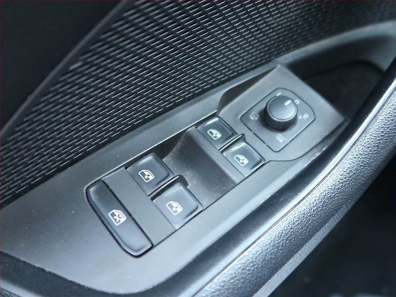 Škoda Octavia (2021) 2.0 TDI, Serv.kniha, Tempomat - fotka 16 z 17