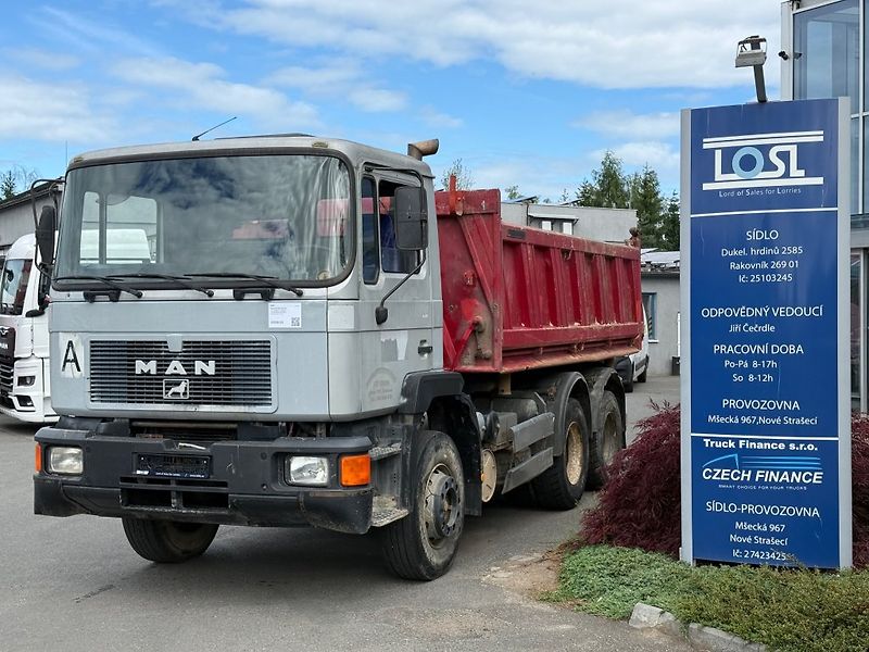 MAN 26.322 6x4 S3 - fotka 4 z 20