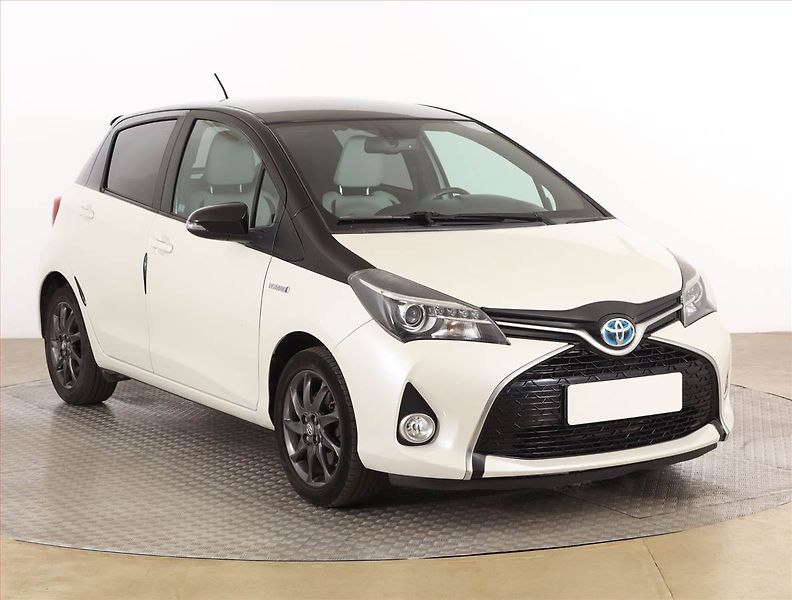 Toyota Yaris (2017) 1.5 Hybrid, Automat - fotografie inzerátu