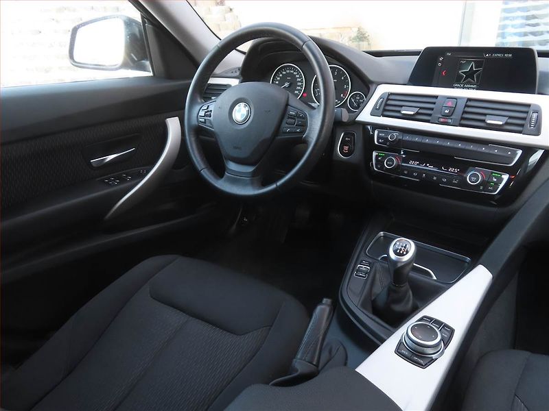 BMW Řada 3 (2019) 318d GT, Serv.kniha, Navi - fotka 7 z 22