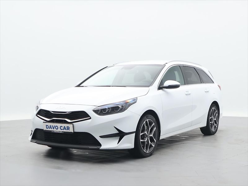 Kia Ceed SW 1,5 T-GDI 118kW TOP DCT CZ - fotka 3 z 30