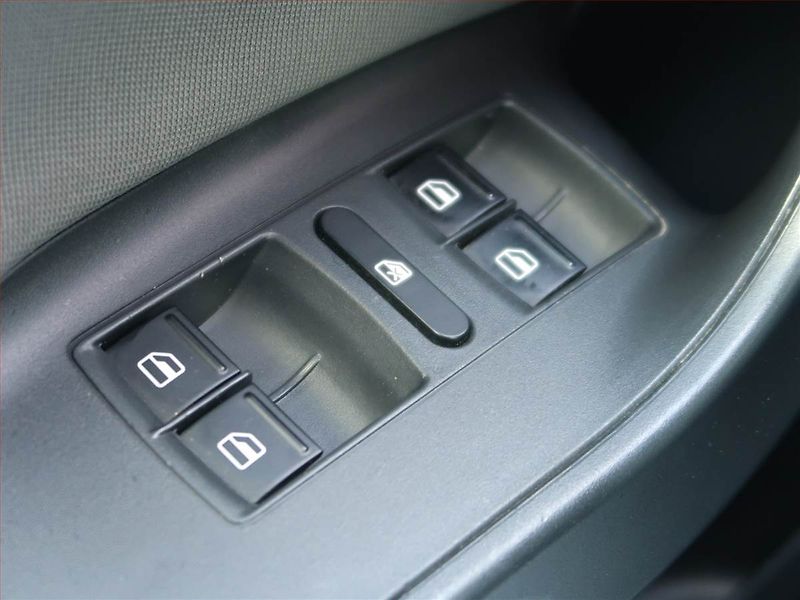 Seat Ibiza (2012) 1.4 16V, po STK - fotka 16 z 16