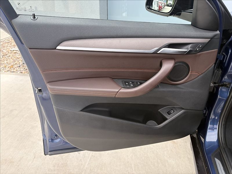 BMW X2 2,0 d Xdrive 140 KW M Edition - fotka 21 z 30