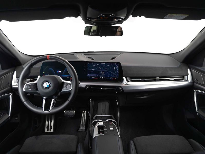 BMW X2 M35i xDrive - fotka 13 z 22