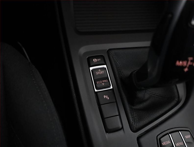 BMW X1 (2019) sDrive18d, Automat, Serv.kniha - fotka 13 z 18