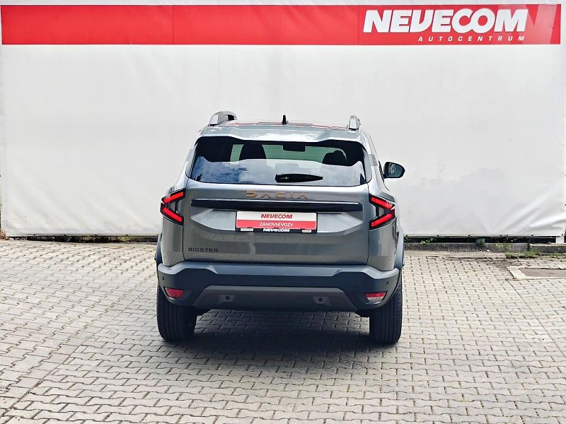 Dacia Bigster (2025) 1,2 mild hybrid-G 140 Extreme - fotka 7 z 27