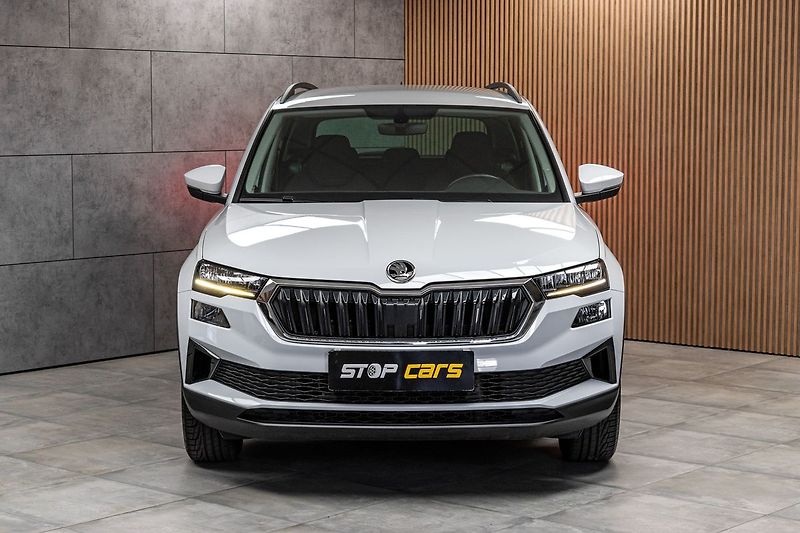 Škoda Karoq 1.5 TSI AMBITION*DPH*ČR 1.MAJ* - fotka 2 z 35