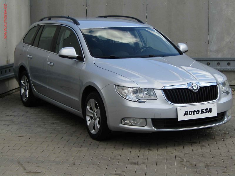 Škoda Superb (2010) 2.0 TDi, Ambition, TZ, xenon - fotografie inzerátu
