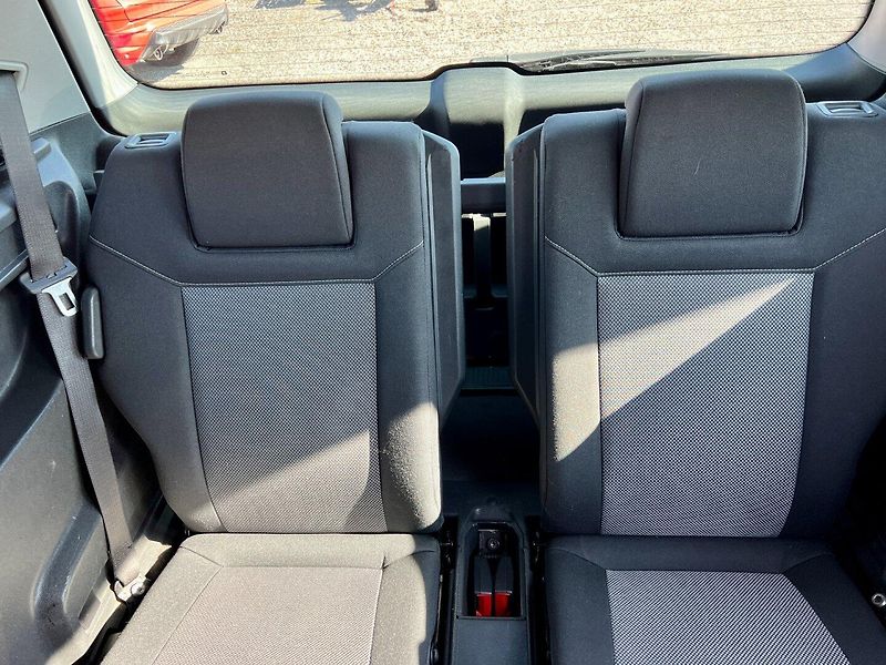 Opel Zafira (2010) 1.8i 103 kW 7 míst,Klima,Stav - fotka 17 z 19