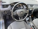 Škoda Octavia (2018) 1.4 G-TEC, Style, park.čidla - náhled 12