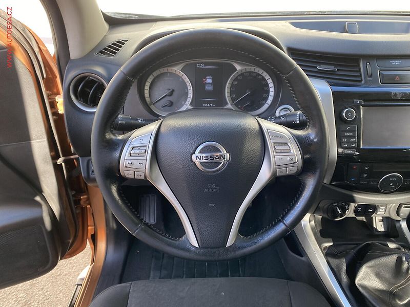 Nissan Navara (2018) 2.3dCi 4X4, TZ, navi, kamera - fotka 8 z 19