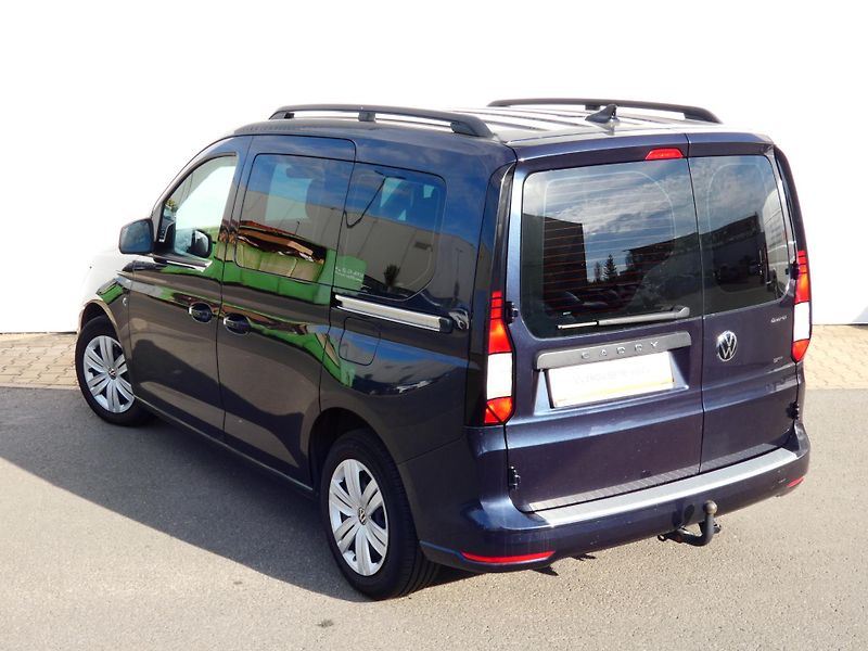 Volkswagen Caddy 2.0 TDI 4MOTION - fotka 9 z 30