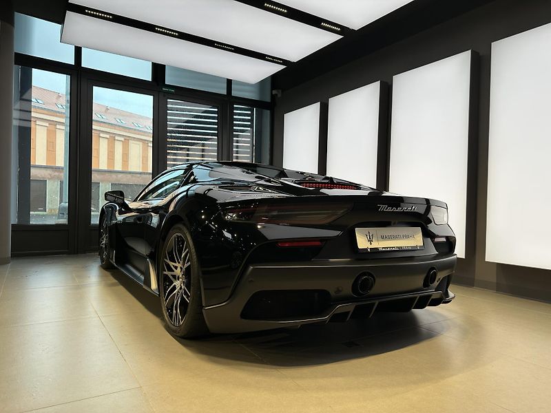 Maserati MC20 (2023) Cielo 630HP  - fotka 5 z 29