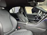 Mercedes-Benz Třídy C 220 d 4MATIC AMG Night - náhled 16