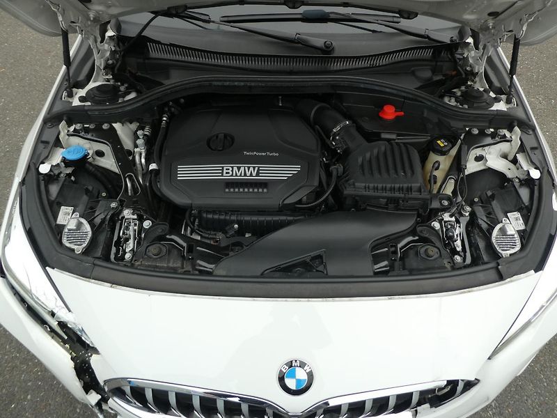 BMW Řada 2 Gran Coupe 218i 103kW M SPORT - fotka 7 z 15