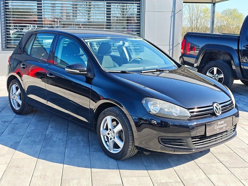 Volkswagen Golf (2009) 1,4i 16v 59 Kw Trend - fotka 3 z 30