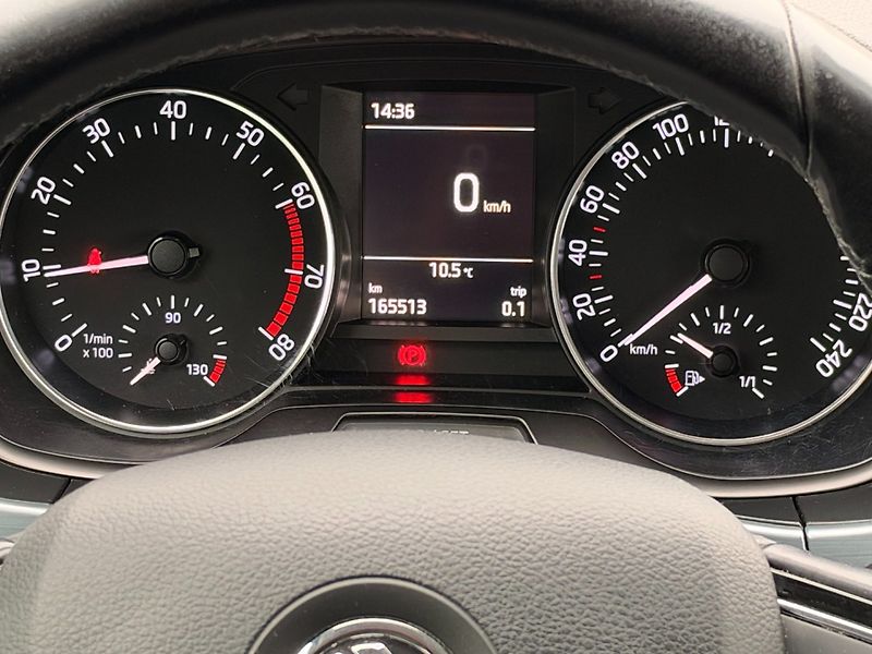 Škoda Fabia (2016) Ambition 1.2 TSI 66kW - fotka 17 z 33