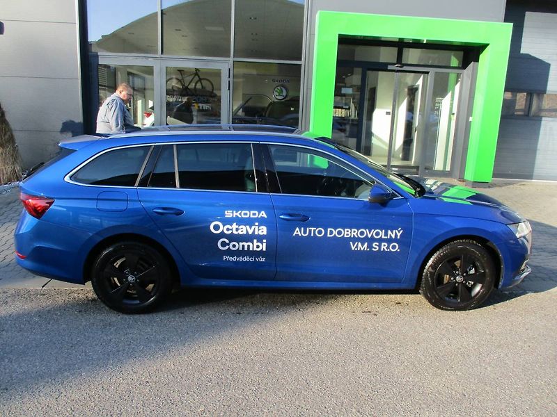 Škoda Octavia Combi Style 2,0TDI 110kW DSG/P - fotka 4 z 15