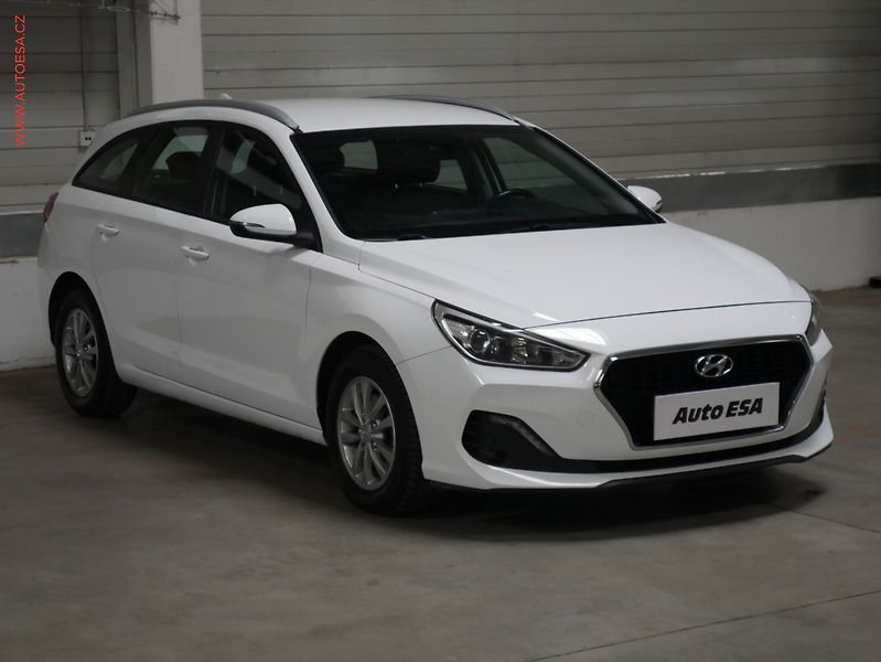 Hyundai i30 (2019) 1.6, ČR, AC, temp - fotografie inzerátu