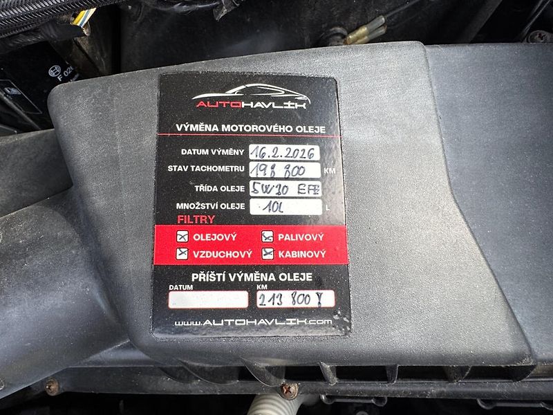 Land Rover Range Rover (2011) 4.4 TD V8 VOGUE, odpočet DPH - fotka 40 z 40