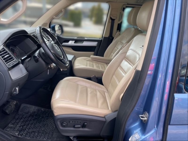 Volkswagen Multivan 2,0 TDI Highline 4 Mottion DSG - fotka 7 z 11