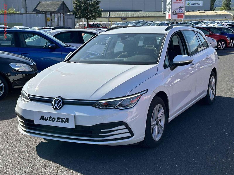 Volkswagen Golf (2021) 2.0TDi, 1.maj,ČR, Life - fotka 3 z 17