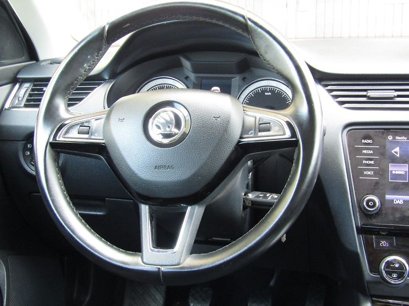 Škoda Octavia (2017) 1.6 TDI 85kW - fotka 16 z 44