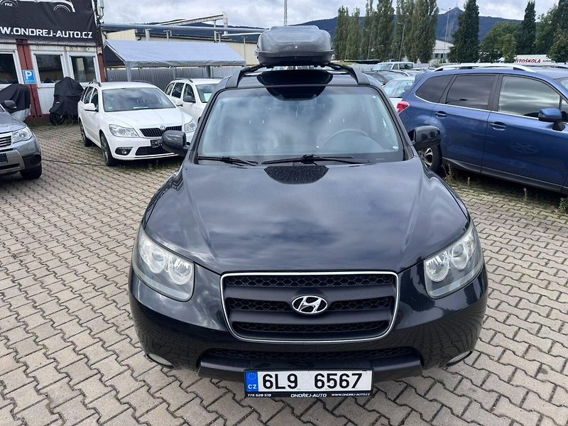 Hyundai Santa Fe (2007) 4X4 2,2CRDI 114KW 7 MÍST AUTOM - fotka 8 z 50