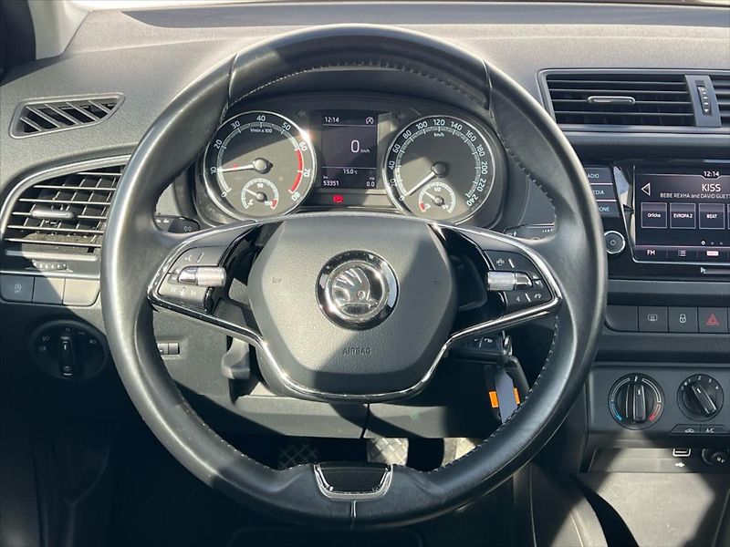 Škoda Fabia 1,0 TSi 70kW AMBITION PLUS  II - fotka 15 z 23