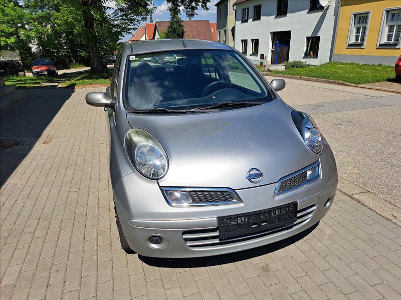 Nissan Micra 1,2 i Visia - fotka 2 z 40