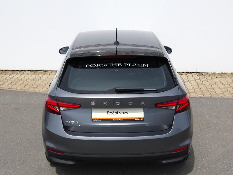 Škoda Fabia Selection 1.0 MPI /59kW - fotka 13 z 30