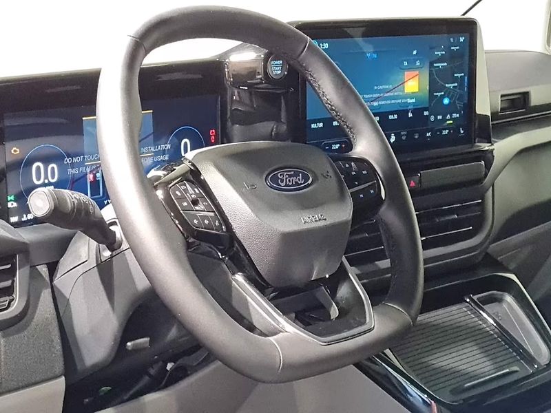 Ford Tourneo Custom (2026) Nugget Titanium 320 L2 - fotka 9 z 12