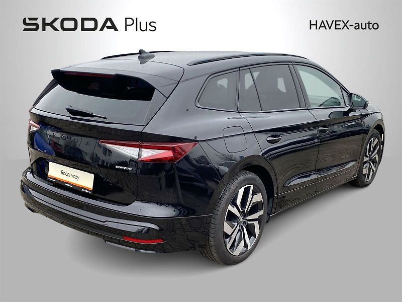 Škoda Enyaq (2025) 85 Sportline - fotka 2 z 32