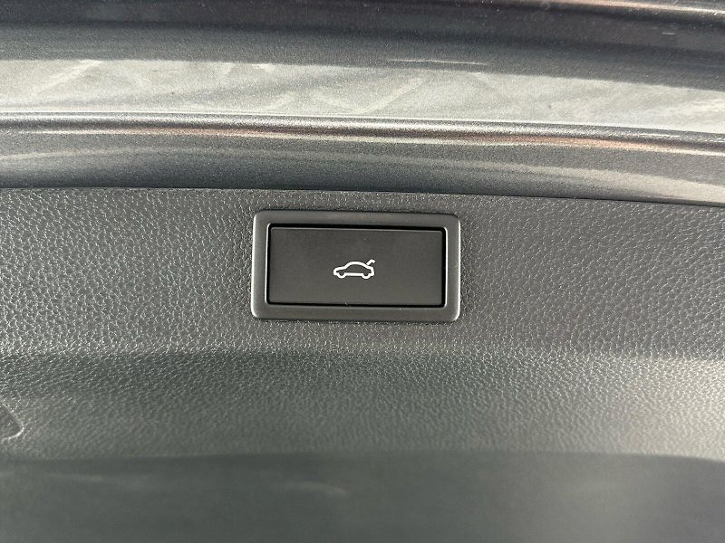 Škoda Karoq (2025) DSG 1.5TSI 110kW SportLine - fotka 33 z 36