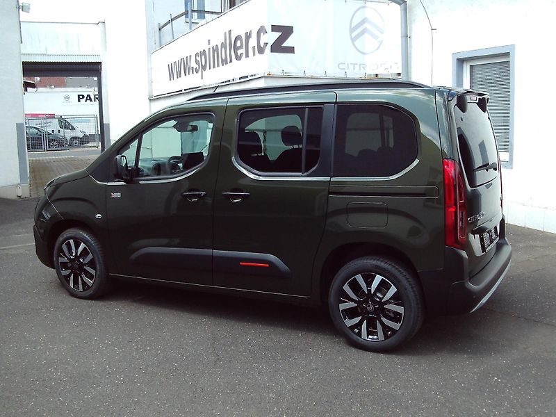 Citroën Berlingo (2026) MAX Diesel 130k Manual - fotka 4 z 17