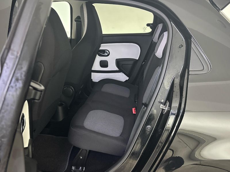 Renault Twingo Hatchback - fotka 8 z 25