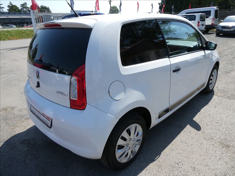 Škoda Citigo 1,0 MPi - fotka 8 z 26