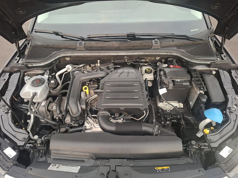 Škoda Kamiq (2020) 1.0TSi 85kW,DSG,vyhř.sedačky - fotka 15 z 18