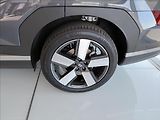 Hyundai Santa Fe (2025) 1,6 T-GDI PHEV 4WD STL PREM - náhled 16
