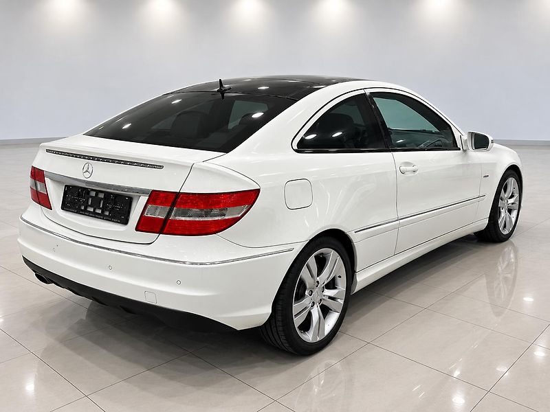 Mercedes-Benz CLC (2010) - fotka 3 z 19
