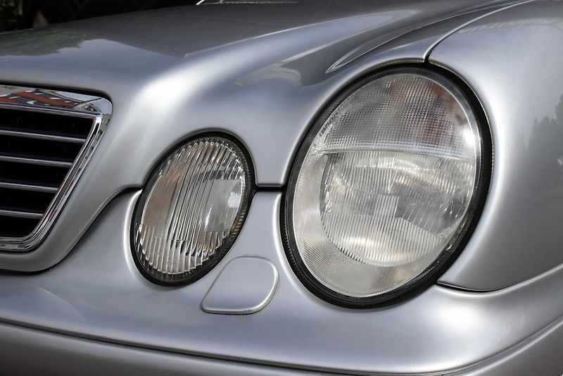 Mercedes-Benz CLK 55 AMG V8 CABRIO 255kW - fotka 5 z 50