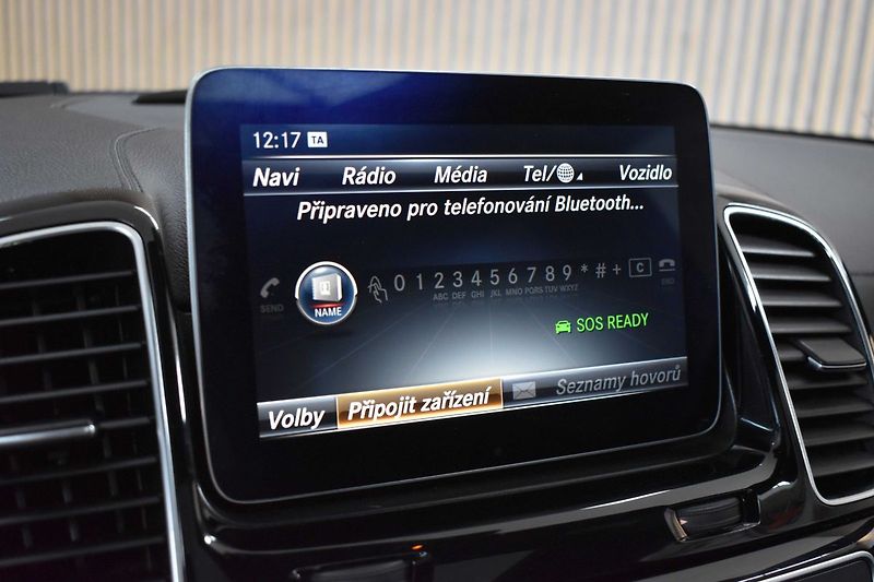 Mercedes-Benz GLS 500 4MAT*AMG*AIR* REZERVACE - fotka 43 z 65