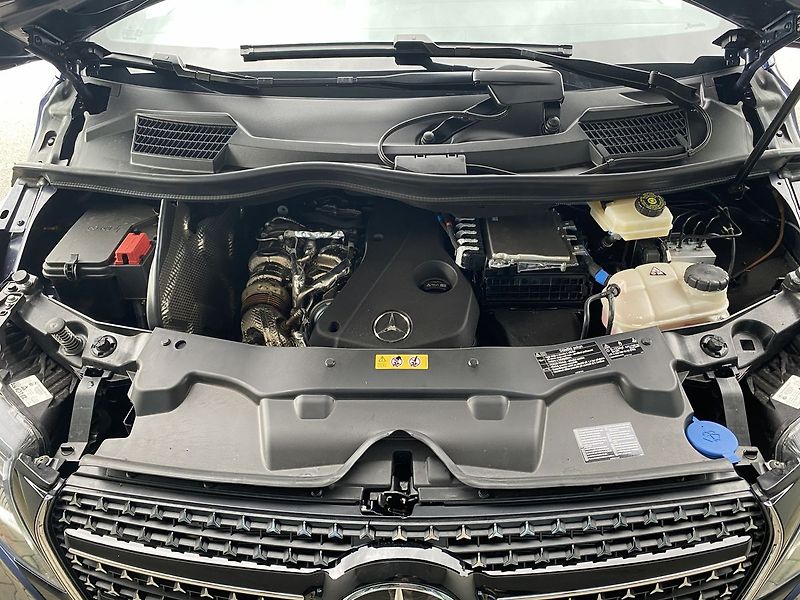 Mercedes-Benz Třídy V V300d 4Matic Exclusive Long - fotka 31 z 32